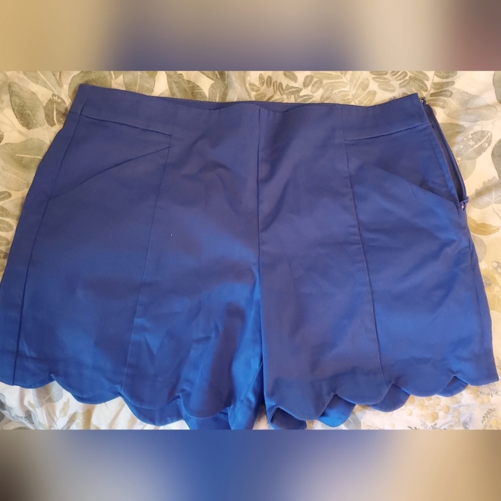 Lilly Pulitzer arabeth scallop stretch corsica blue size 8